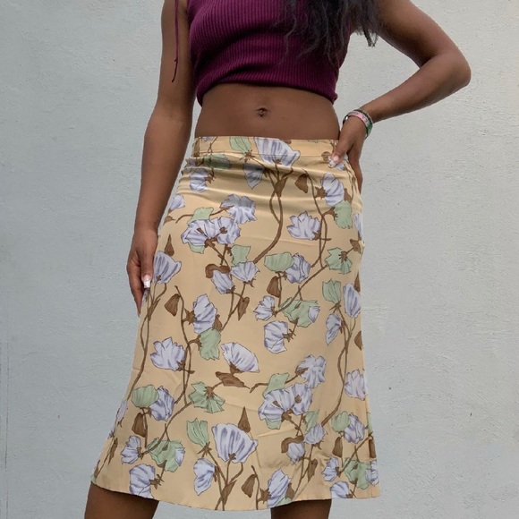 Prada Vintage Skirt - Picture 4 of 8